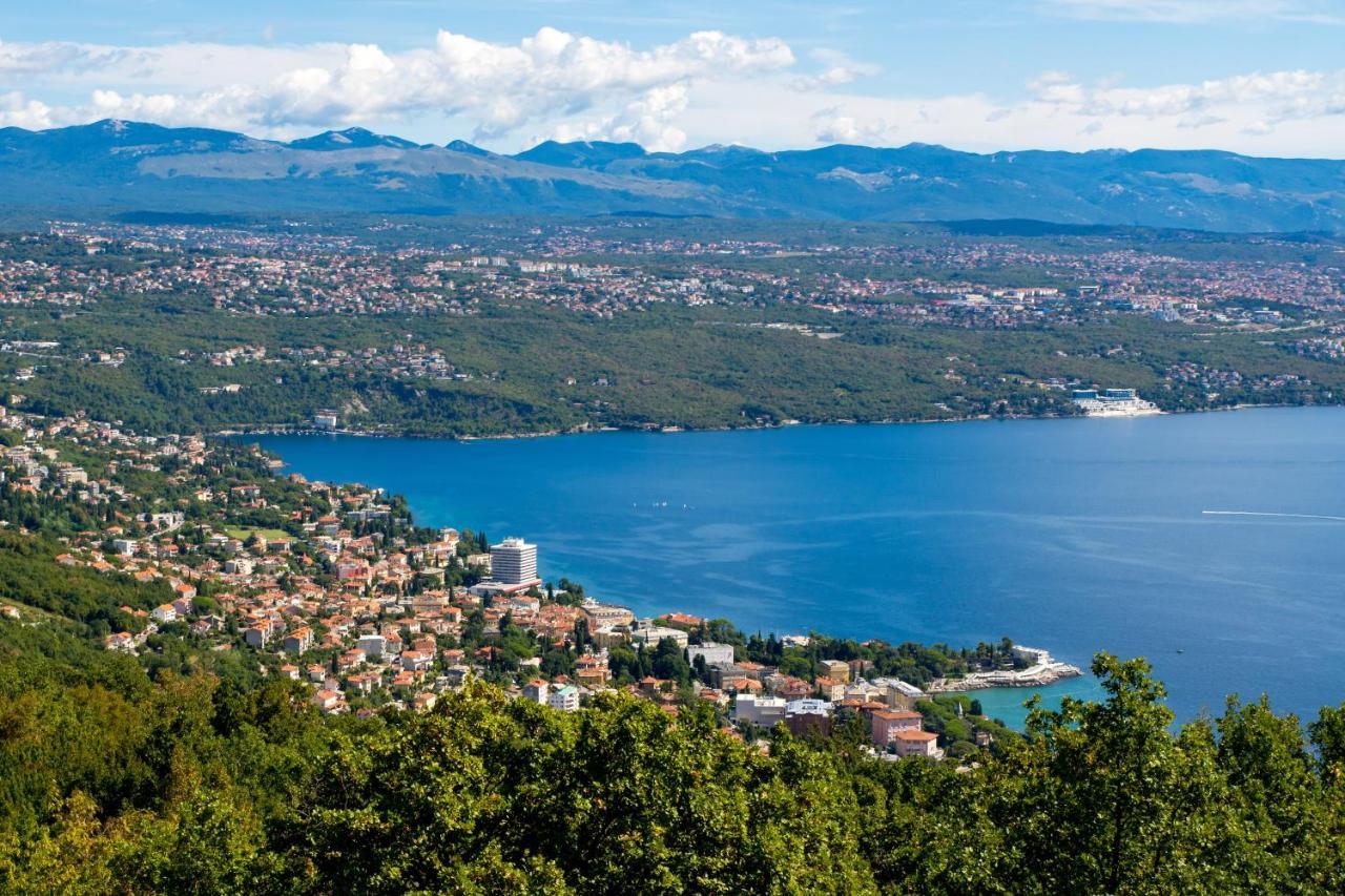 Altamar Seaview Opatija Apartment Ngoại thất bức ảnh
